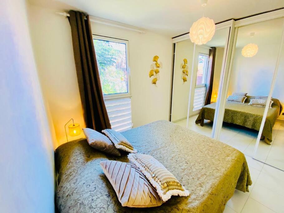 Hamo Tropical Piscine Proche Plage Apartment Sainte-Anne Ngoại thất bức ảnh